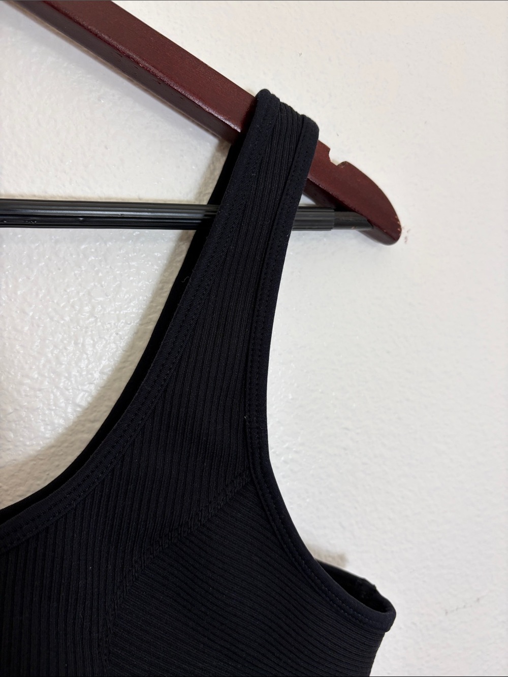 JoyLab Black Ribbed Sports Bra - Picture 3 of 5